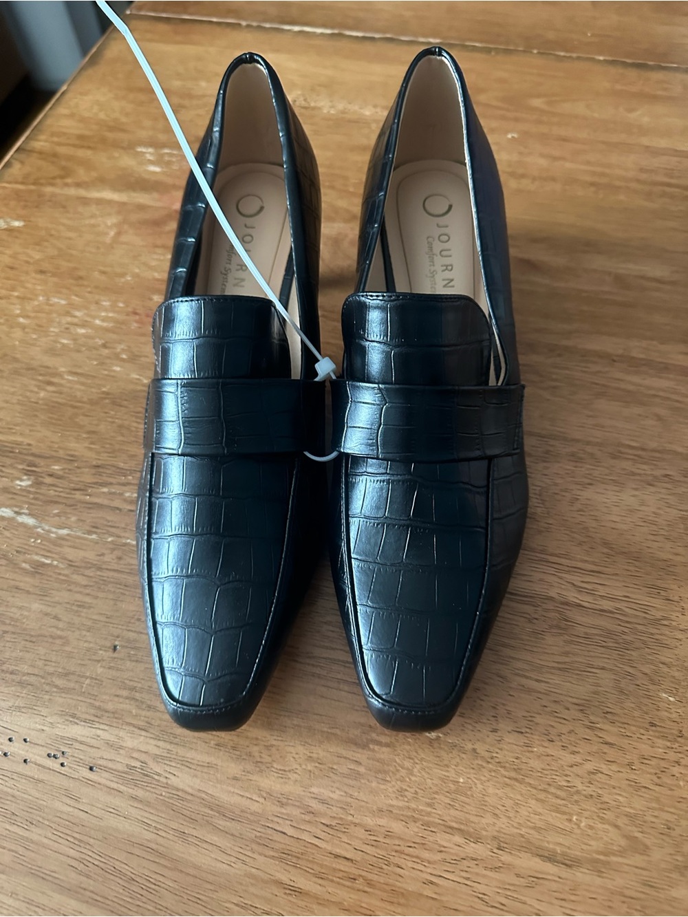 Black Croc-Embossed womens Loafers